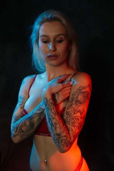 Tattoos with Manisha Huybregts at Wartibo on 2021-03-14